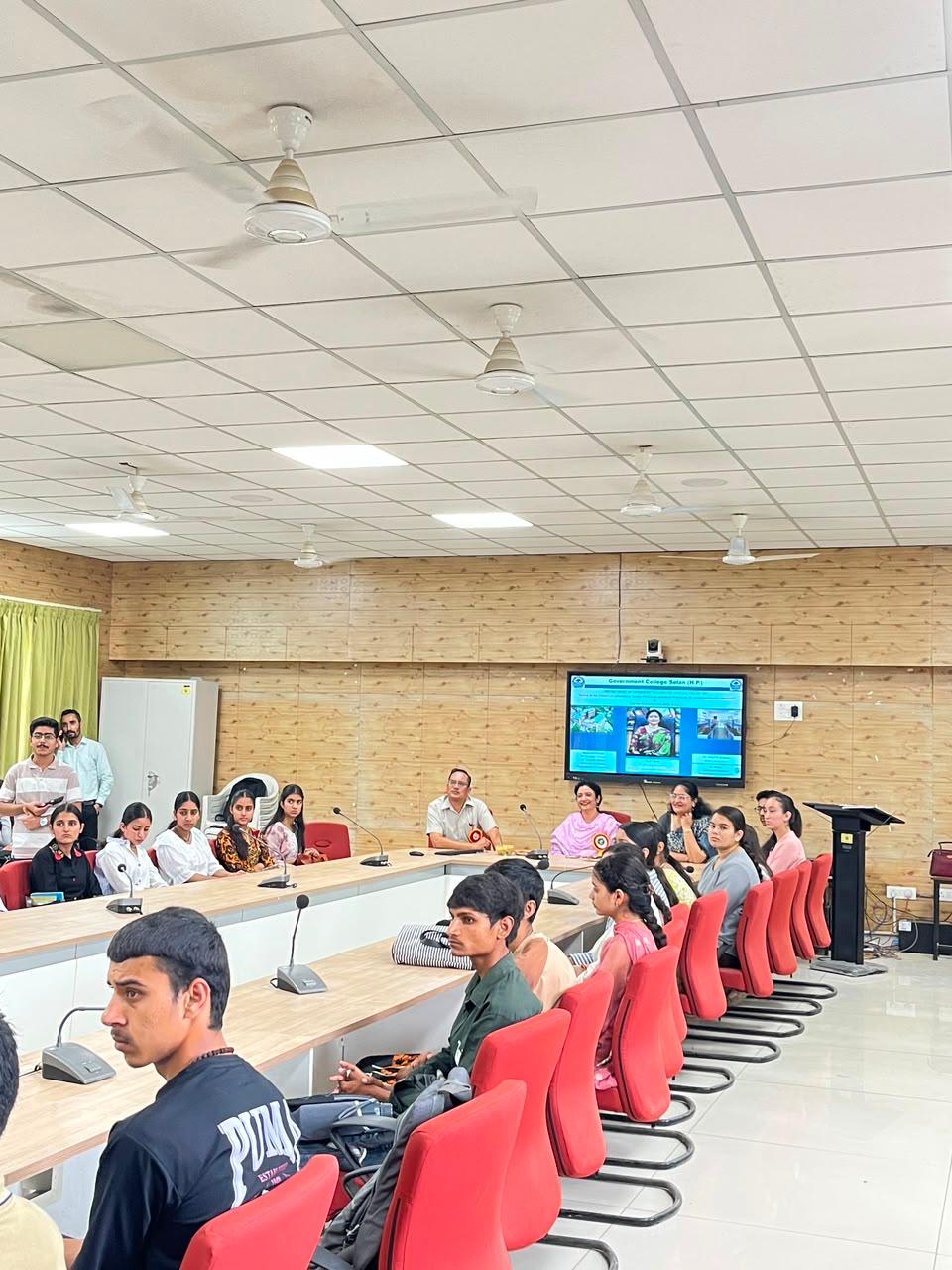 Department of Chemistry : Career Opportunities 